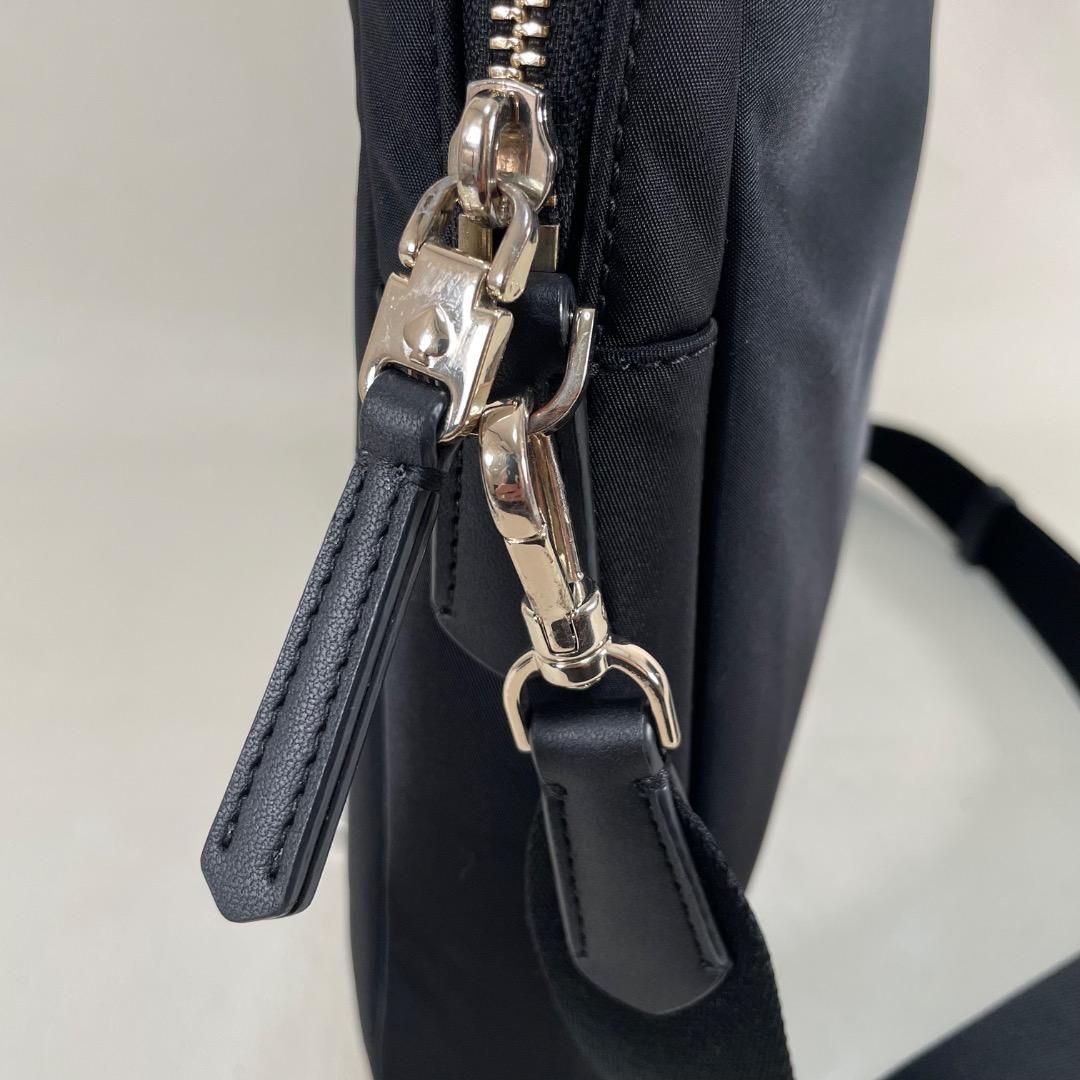 A3✨美品✨Kate Spade ケイトスペード PCケース 黒 ショルダー付