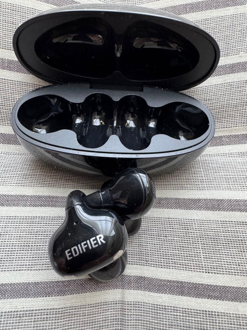 EDIFIER LolliClip ワイヤレスイヤフォン ブラック