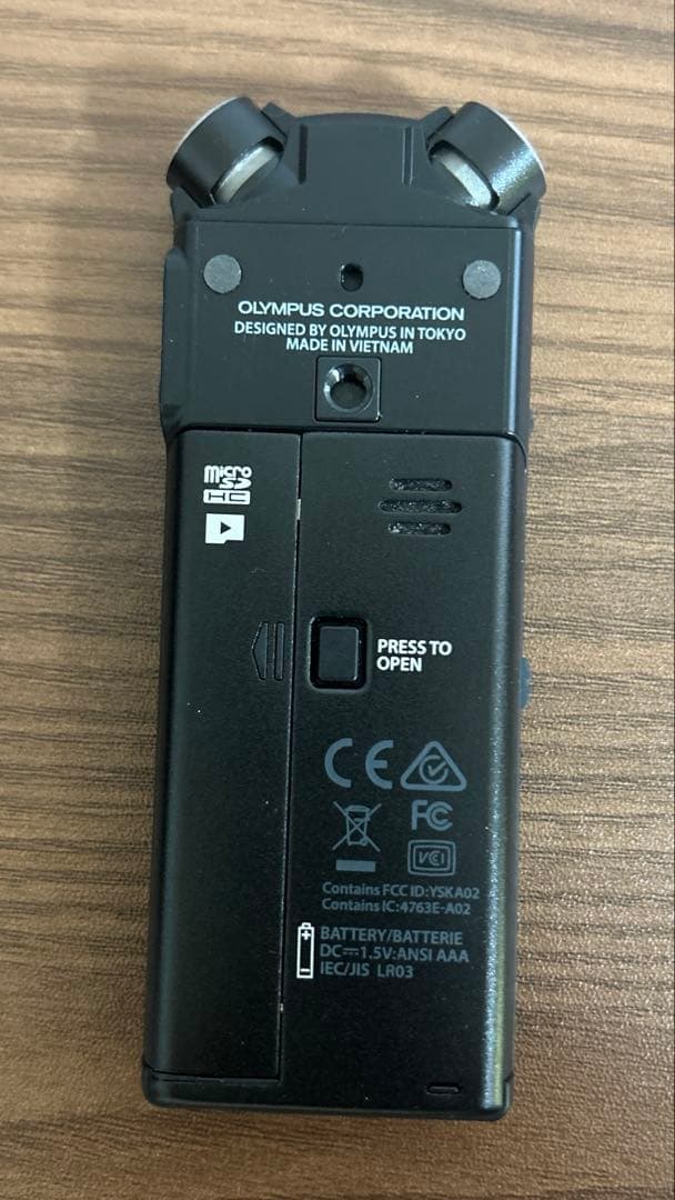 OLYMPUSボイスレコーダー LS-P2