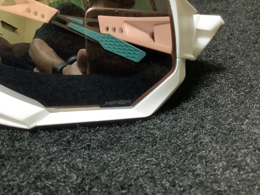 100% Speedtrap BORA限定カラー サングラス