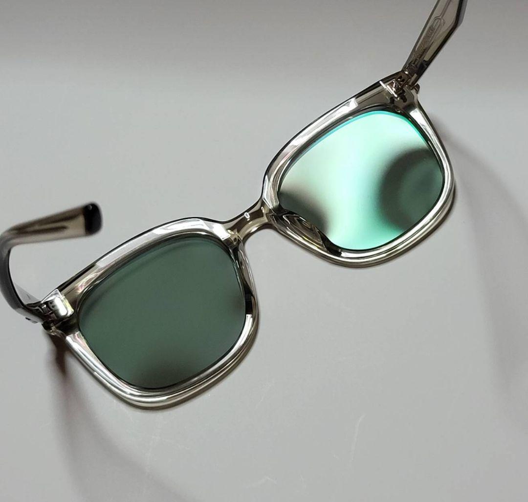 ◆GENTLE MONSTER◆サングラス　BY Col.BRC11　ケース付き