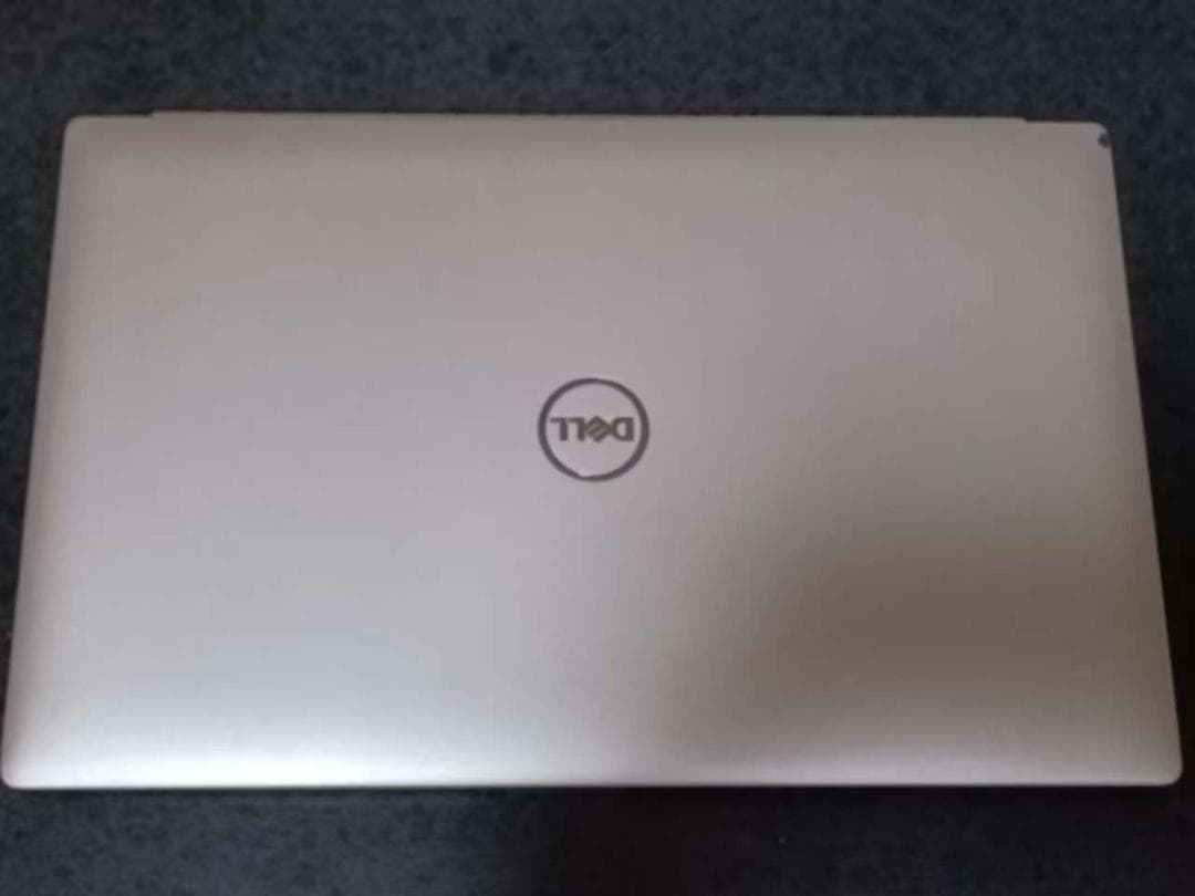 DELL Inspiron 14 7490 アイス・ベリー