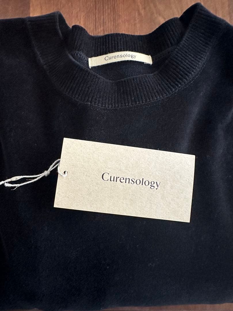 今季　新品　カレンソロジー ニットベロアチュニック　ブラック