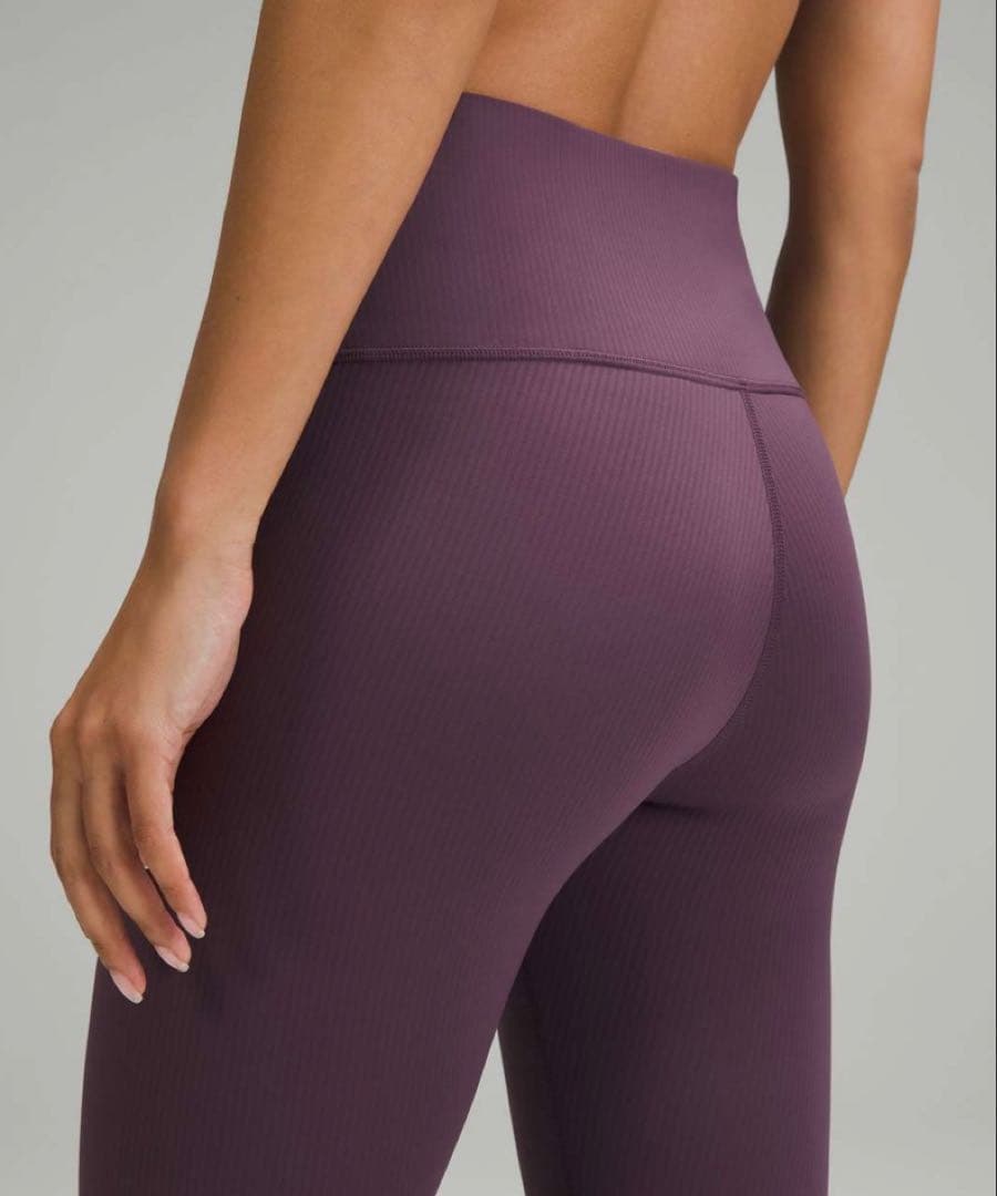 未使用　ルルレモン　Wunder Train ハイライズ　タイツ　リブ　25