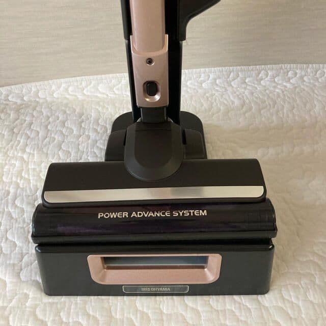 アイリスオーヤマ 極細軽量 コードレススティッククリーナー ブラウンピンク]