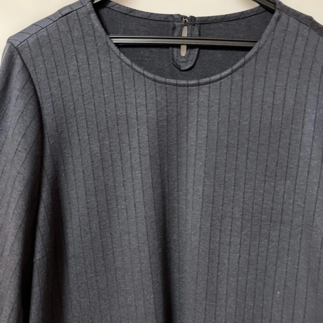 極美品　レリアン　ストライプ柄ダークグレー長袖チュニック　サイズ17 ウール混