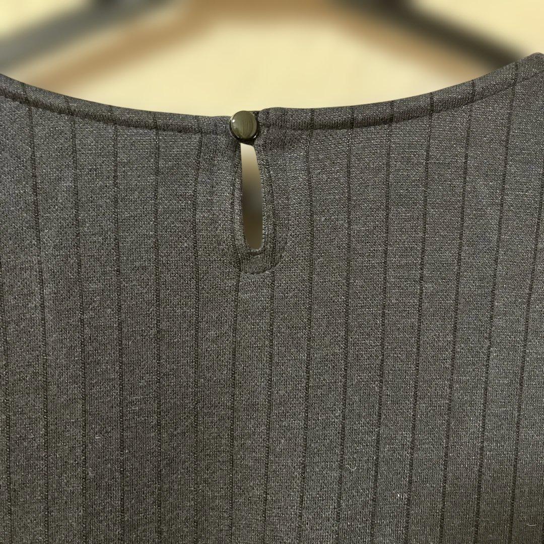 極美品　レリアン　ストライプ柄ダークグレー長袖チュニック　サイズ17 ウール混