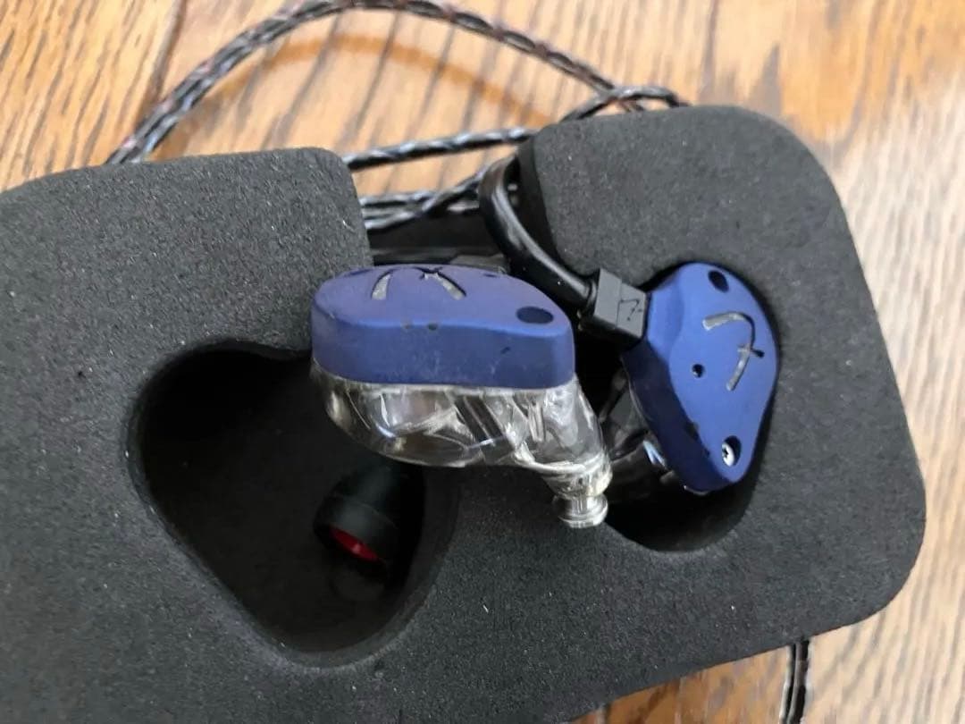 fender TEN2 イヤーモニター