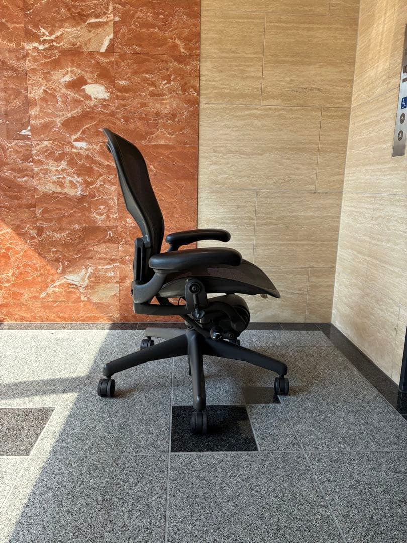 【正規品】ハーマンミラー　アーロンチェア