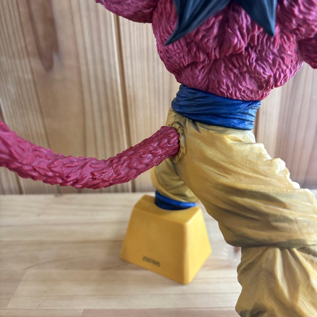 BWFC10th SMSP 孫悟空 超サイヤ人4 A賞　ブラシ彩色