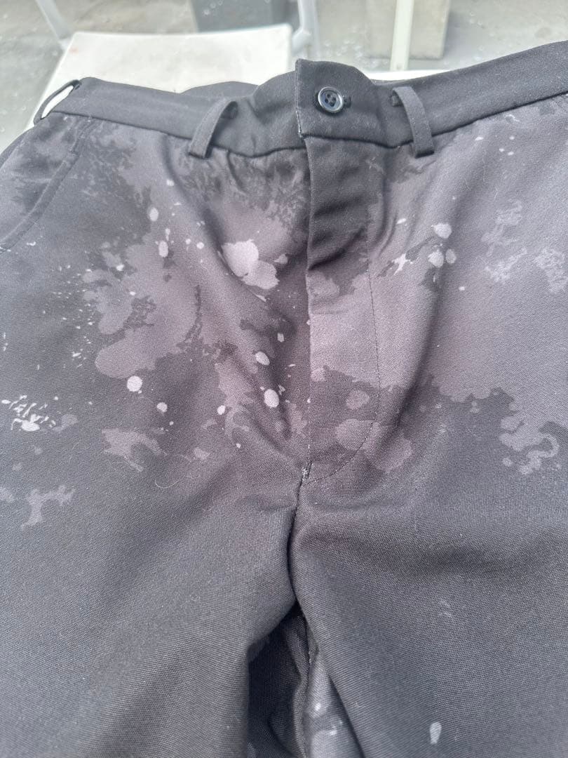 ブラックコムデギャルソン スプラッターパターン 黒 チノパン