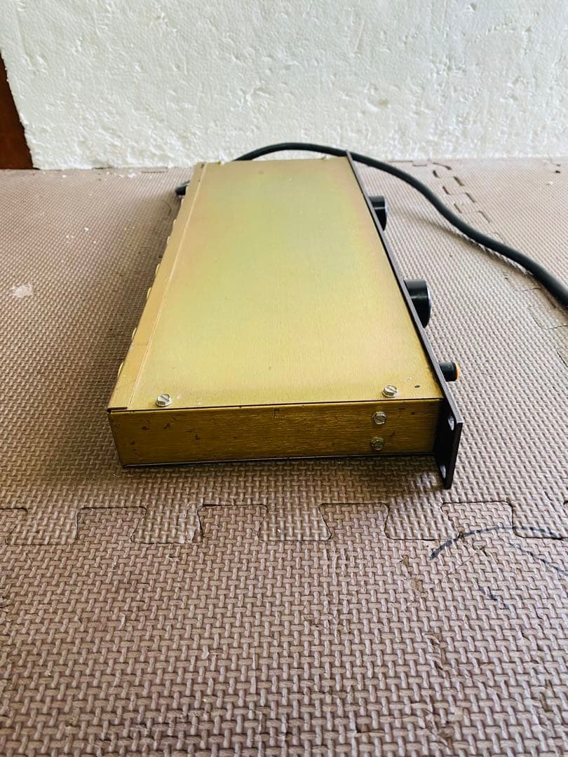 FURMAN PL-PLUS J 電源コンディショナー, 動作確認済み。