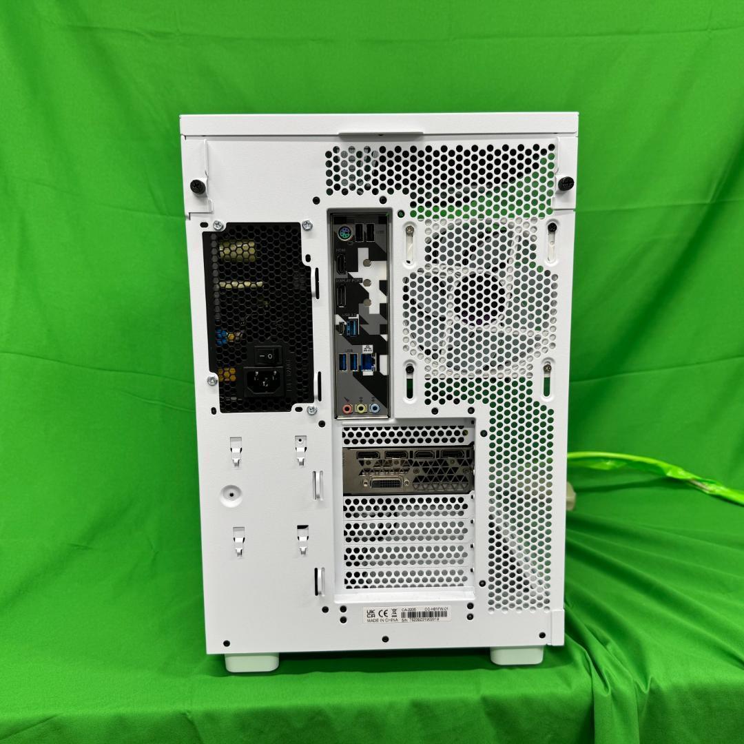 【白い高性能ゲーミングPC】Core i5 GTX1080 16GB SSD搭載