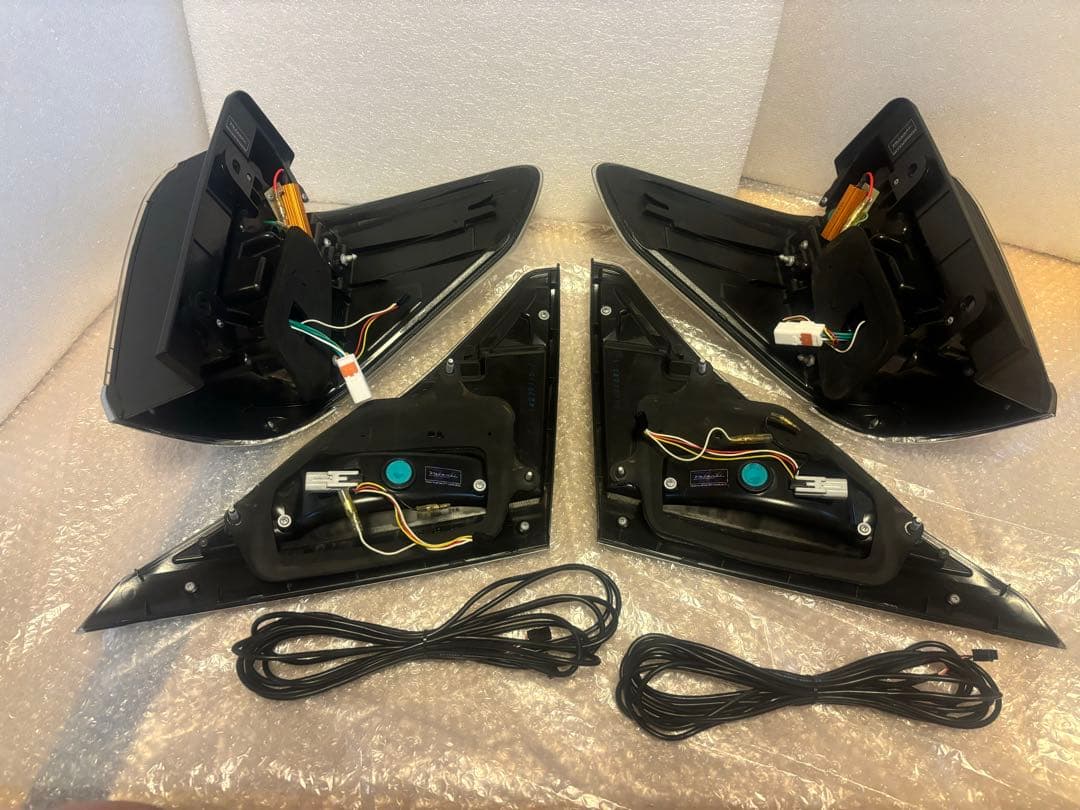 ★ヴァレンティ テールランプ valenti REVO ヴェルファイア★