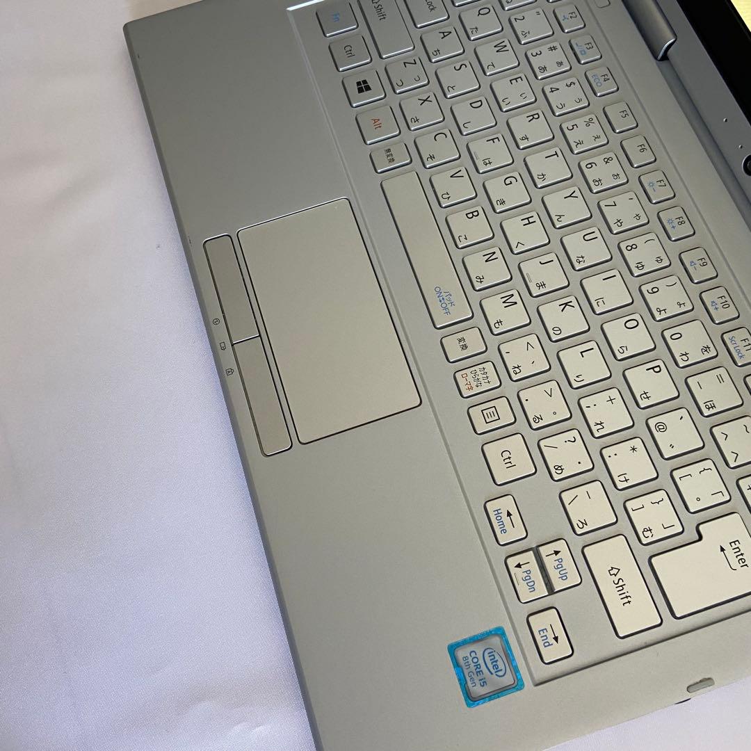 NEC VKT 第8世代i5 13.3型 タッチ SSD128GB Win11