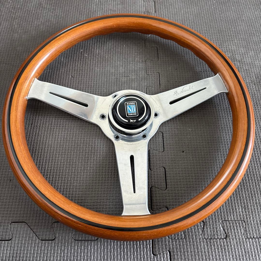 Nardi Torino ステアリングホイール 3スポーク