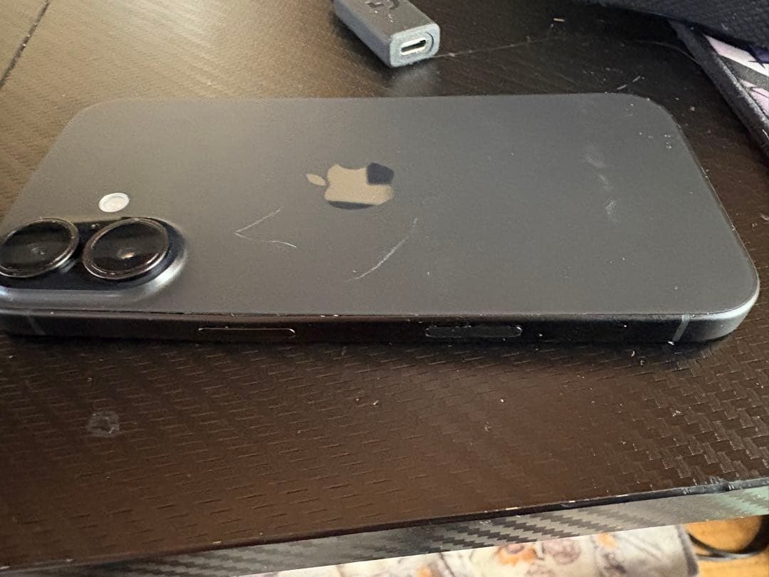 【美品】iPhone16 256gb【即購入可】