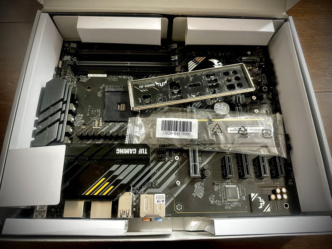 【16GBメモリ付】AM4 TUF GAMING B550-PLUSマザーボード