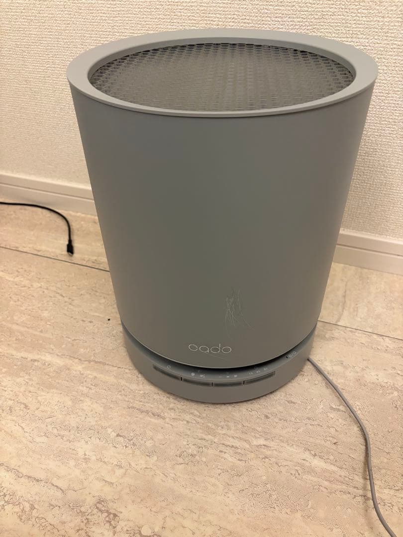 2025年8月購入 cado LEAF 130 空気清浄機 クールグレー