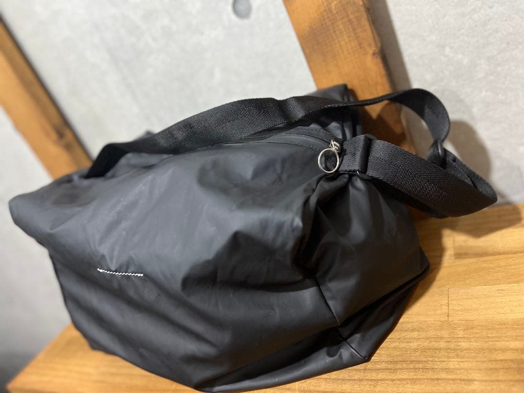 MM6 ナイロン ショルダーバッグ ブラック 中古