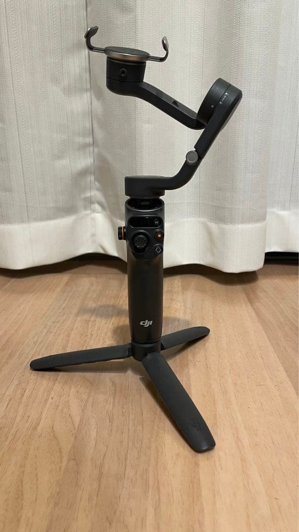 DJI Osmo Mobile 6 スマホ用ジンバル 動作OK
