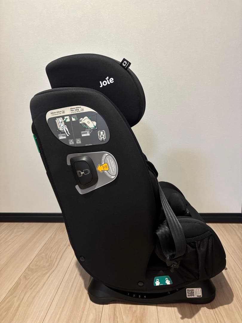 Joie 車用チャイルドシート ブラック　エブリステージR129