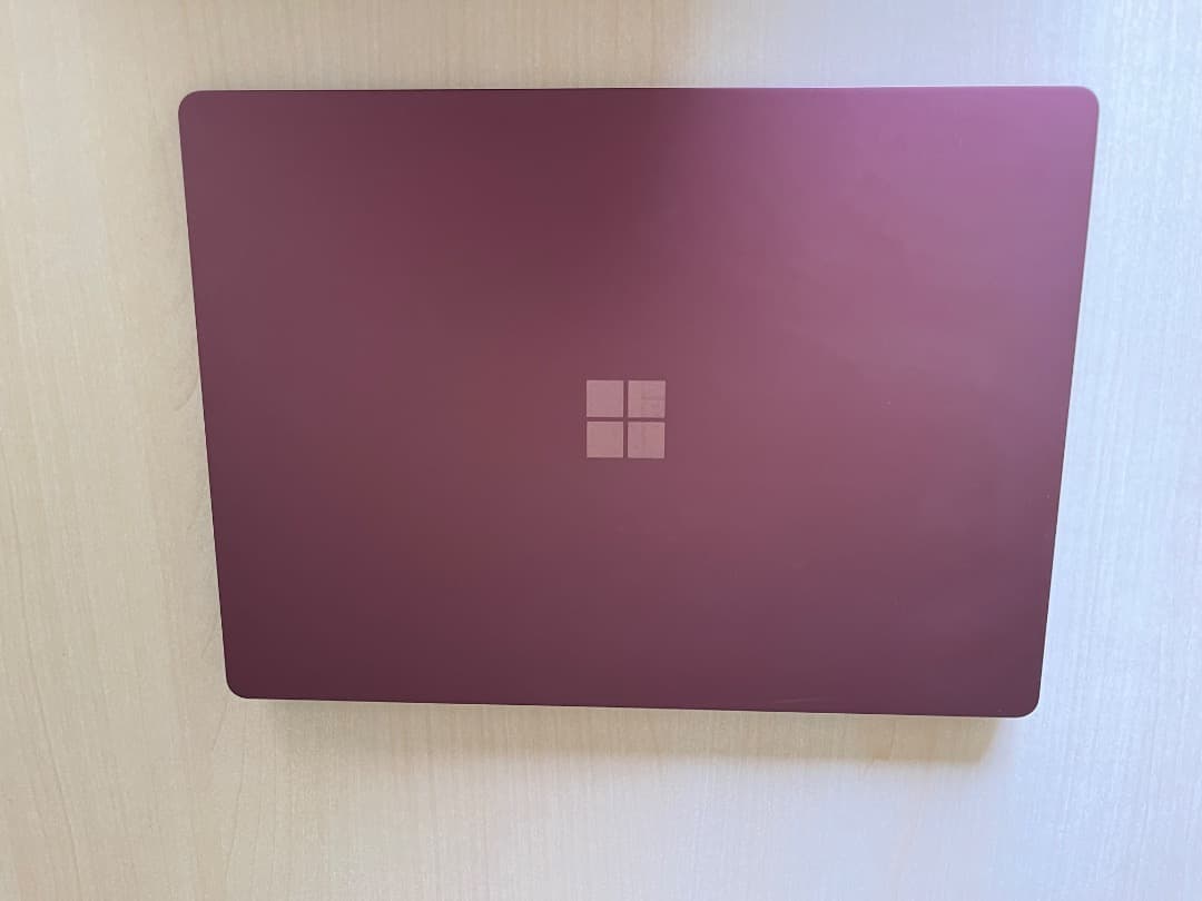 マイクロソフトSurface Laptop 8GB/256G/i5