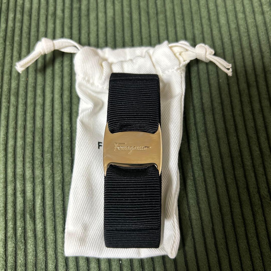 サルヴァトーレ フェラガモ　SalvatoreFerragamo バレッタ