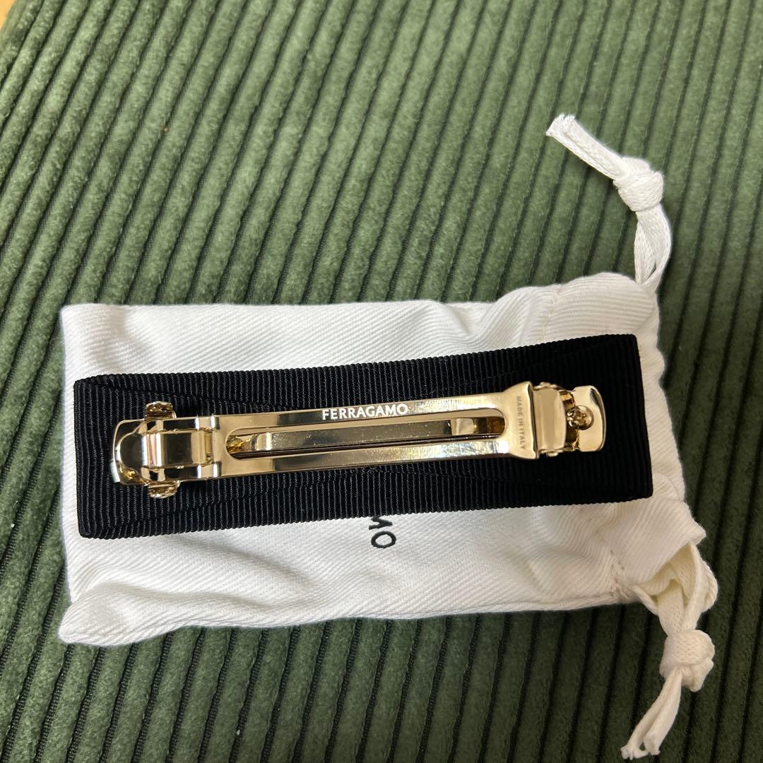 サルヴァトーレ フェラガモ　SalvatoreFerragamo バレッタ