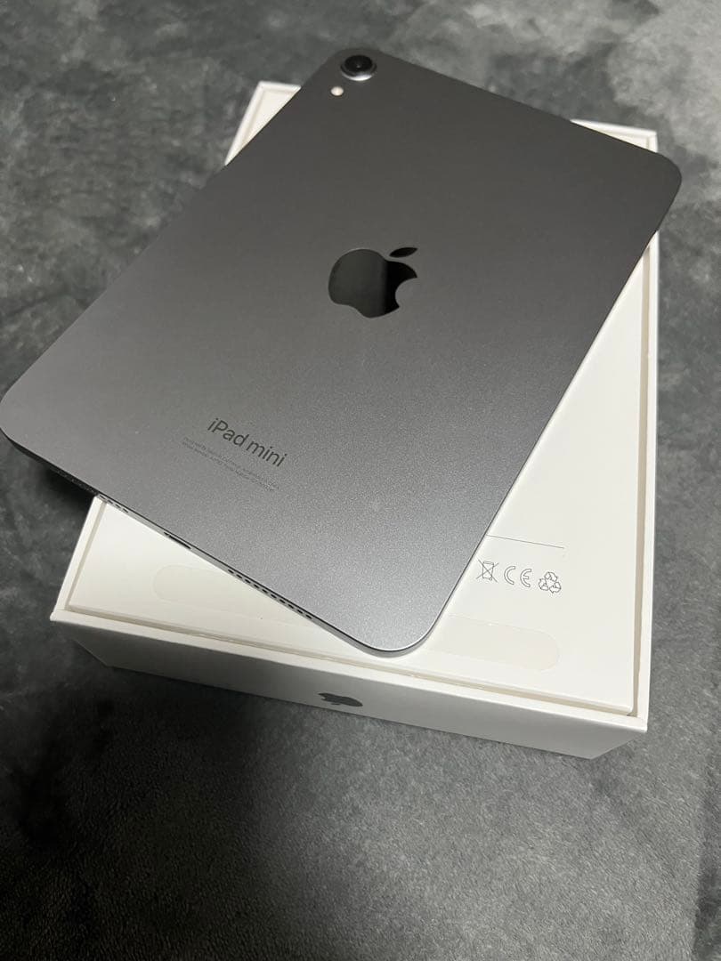 Apple iPad mini スペースグレー 8.3インチ(第7世代)
