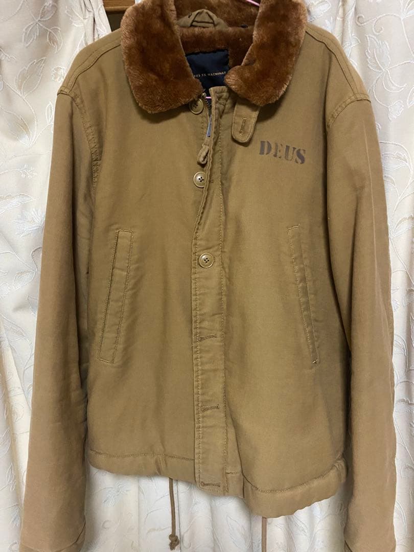 DEUS EX MACHINA ベージュミリタリージャケット