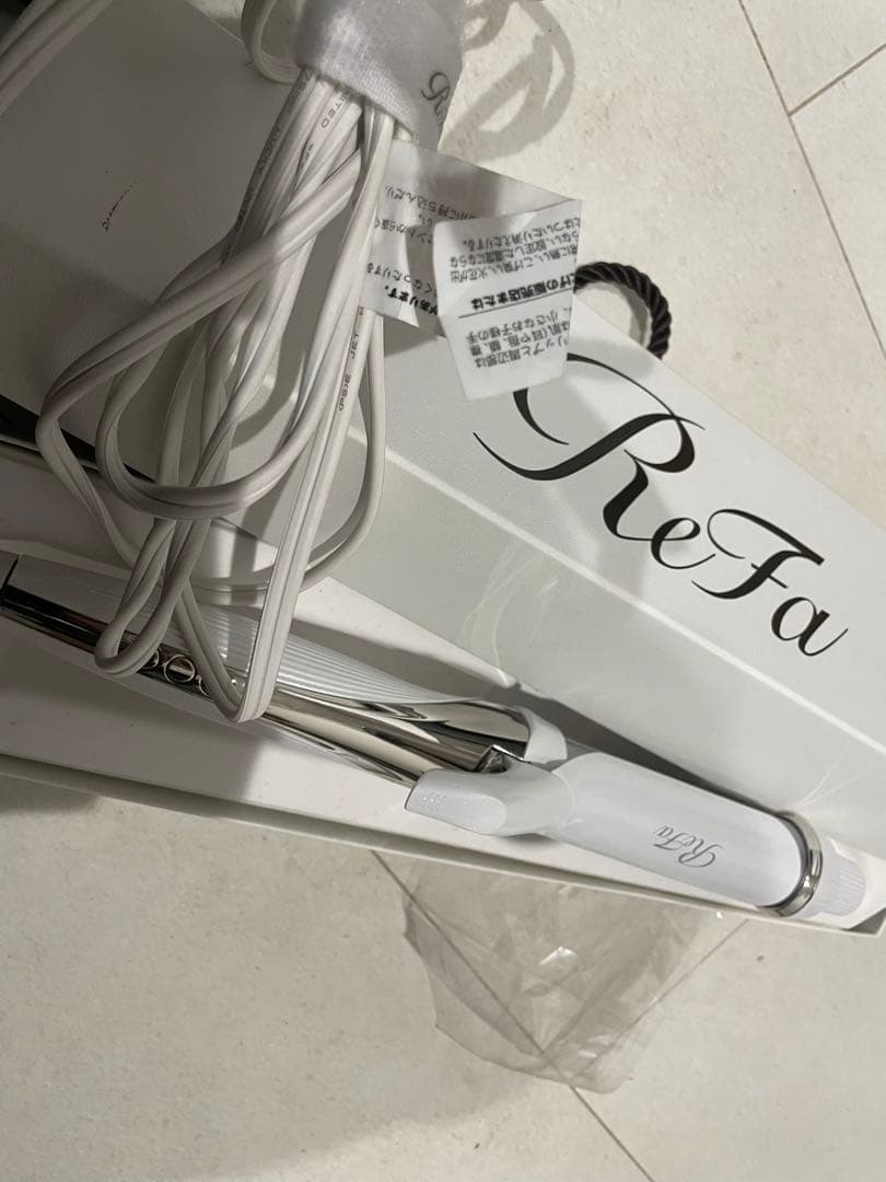 『モモ』ReFaカールヘアアイロン ホワイト/シルバー