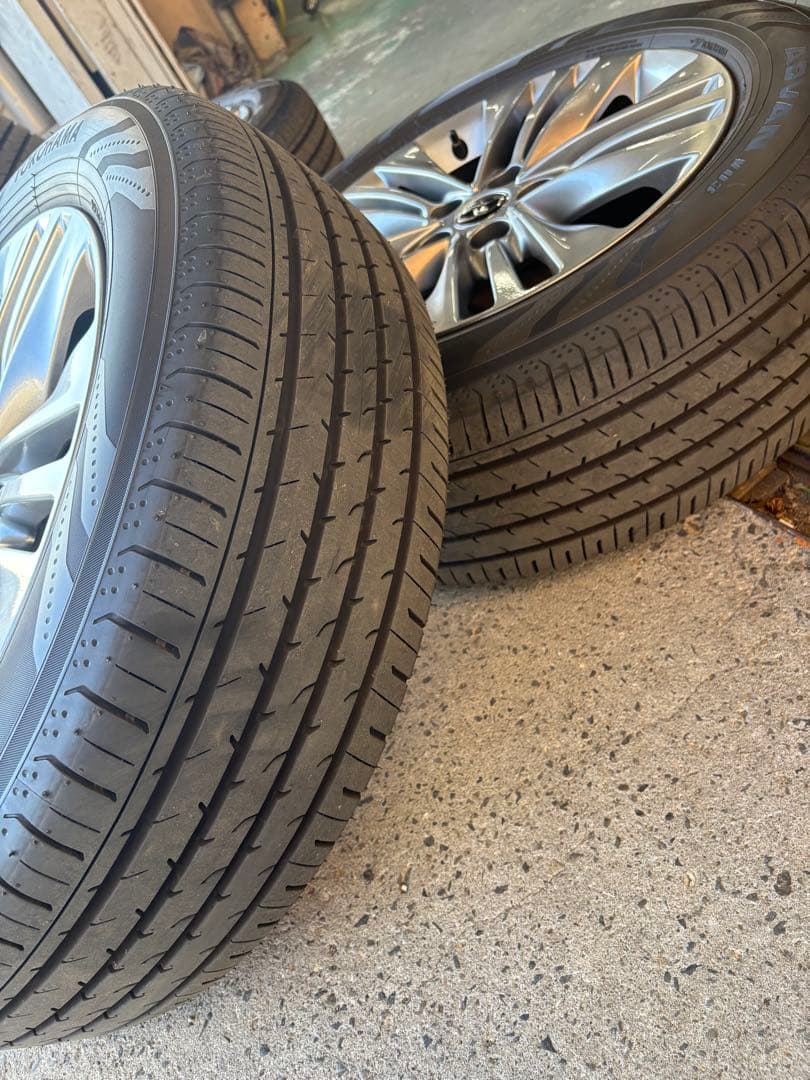 40アルファード 純正18インチホイール