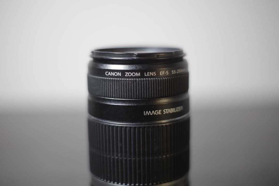 Canon EF-S 55-250mm f4-5.6 ズームレンズ