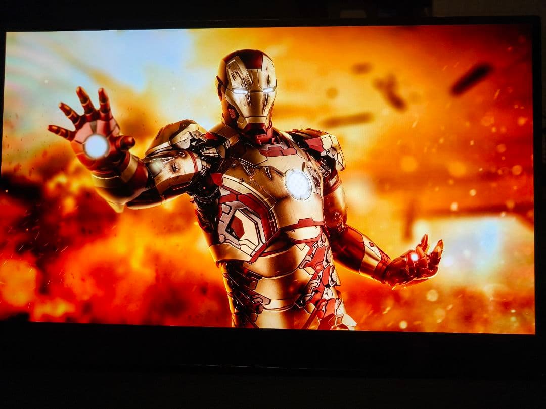 新品同 サムスン 最上位 4K OLED タッチパネル モバイルモニター おまけ