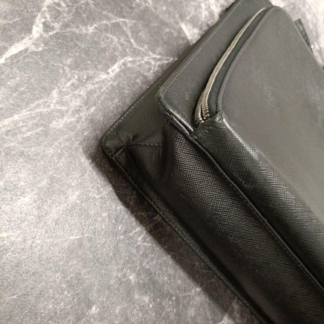 美品PRADAプラダ　サフィアーノ三角ロゴレザー　ビジネスバッグ書類鞄ブリーフ