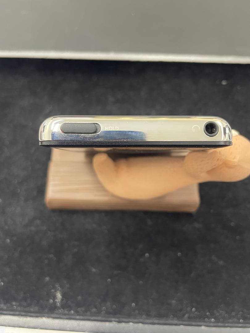 iPod クラシック80GB MB147J