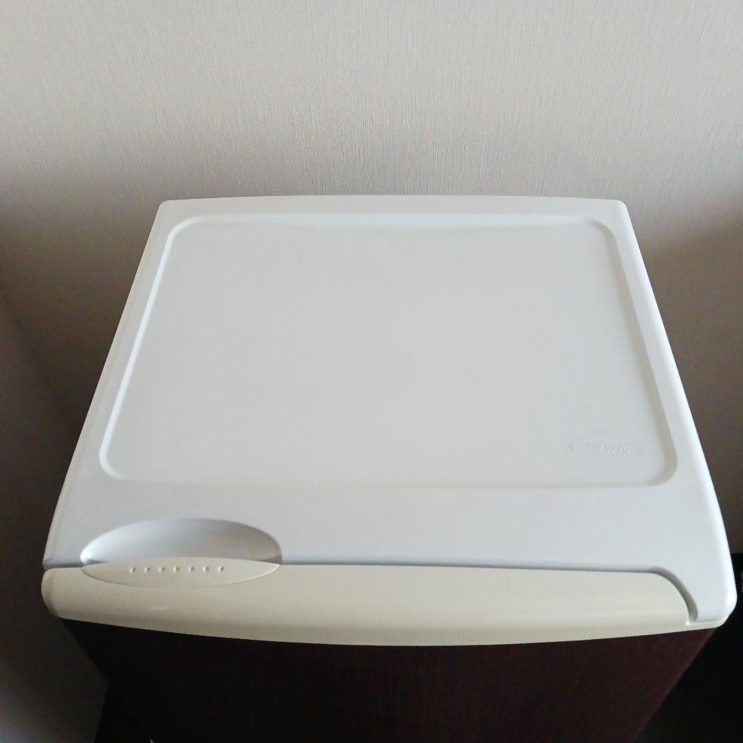 ★まめ★【送料込み・匿名配送】小型冷蔵庫　SANYO　サンヨー