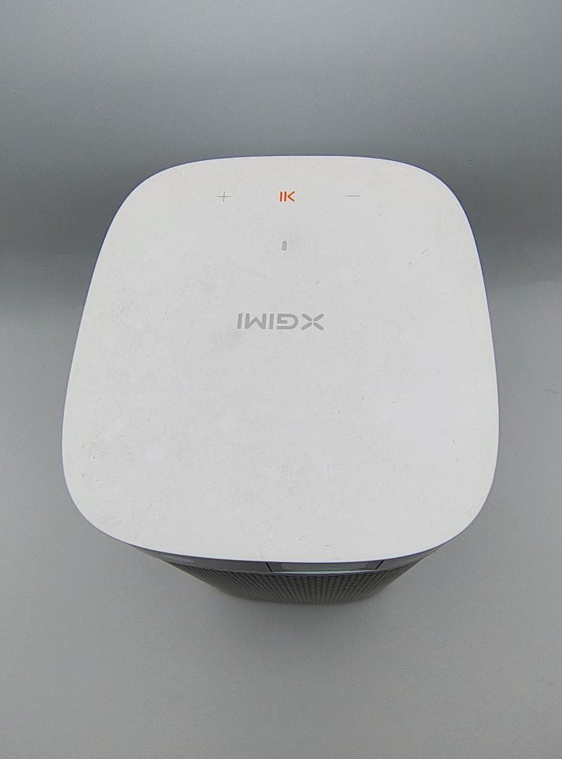 【XGIMI】MoGo Pro 三脚＋付属品付き ポータブルプロジェクター