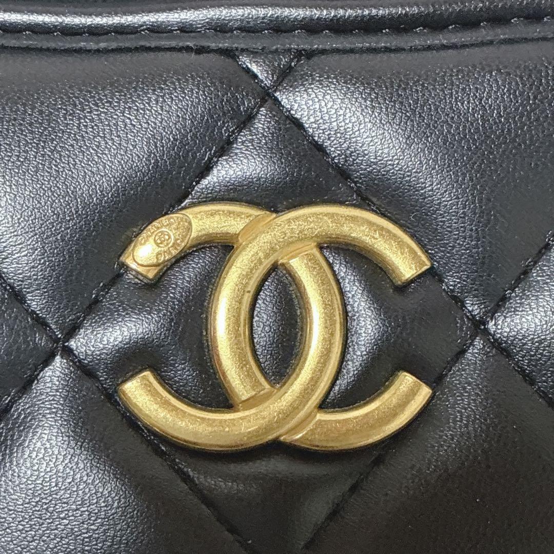 CHANEL シャネル　ノベルティ　バッグ　ブラック　ゴールドチェーン