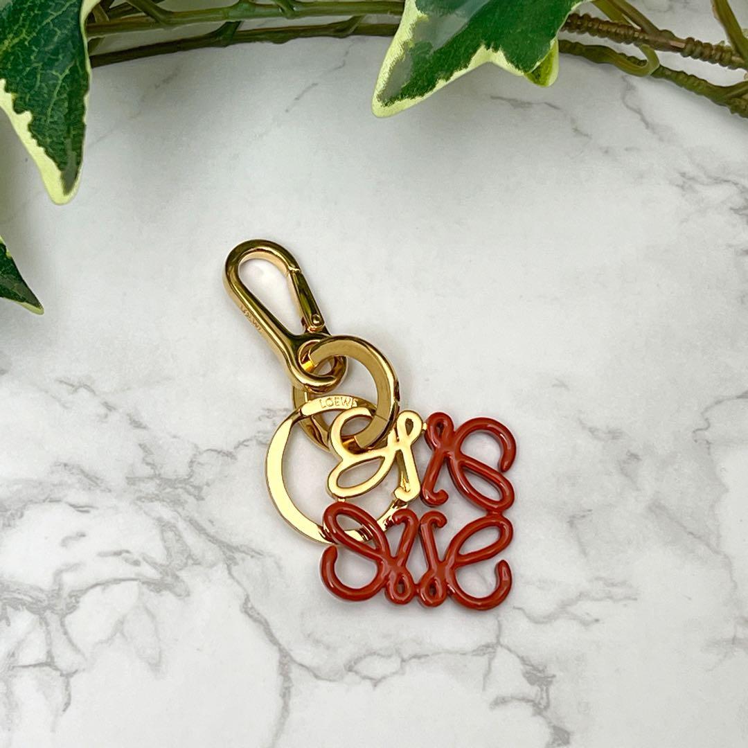 ロエベ アナグラム チャーム ゴールド/スタースカイ LOEWE