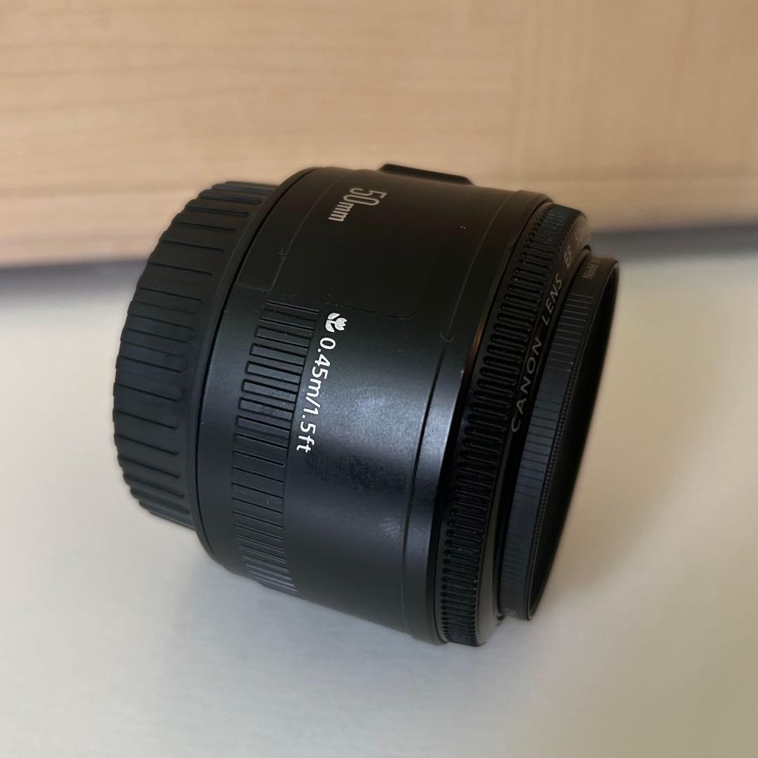 Canon EF 50mm f/1.8 II レンズ　フィルター付き