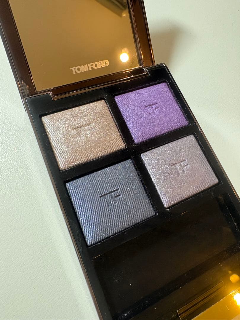 TOM FORD アイカラー クォード 28A