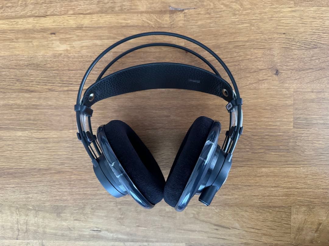 AKG K702 オープンエアー型モニターヘッドホン