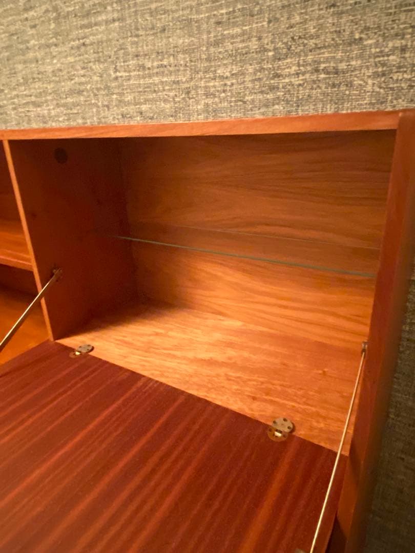 【最終値下】イギリス　ヴィンテージサイドボード