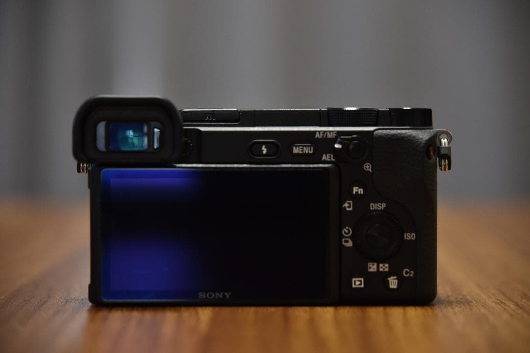 Sony α6400 バッテリー3個付き