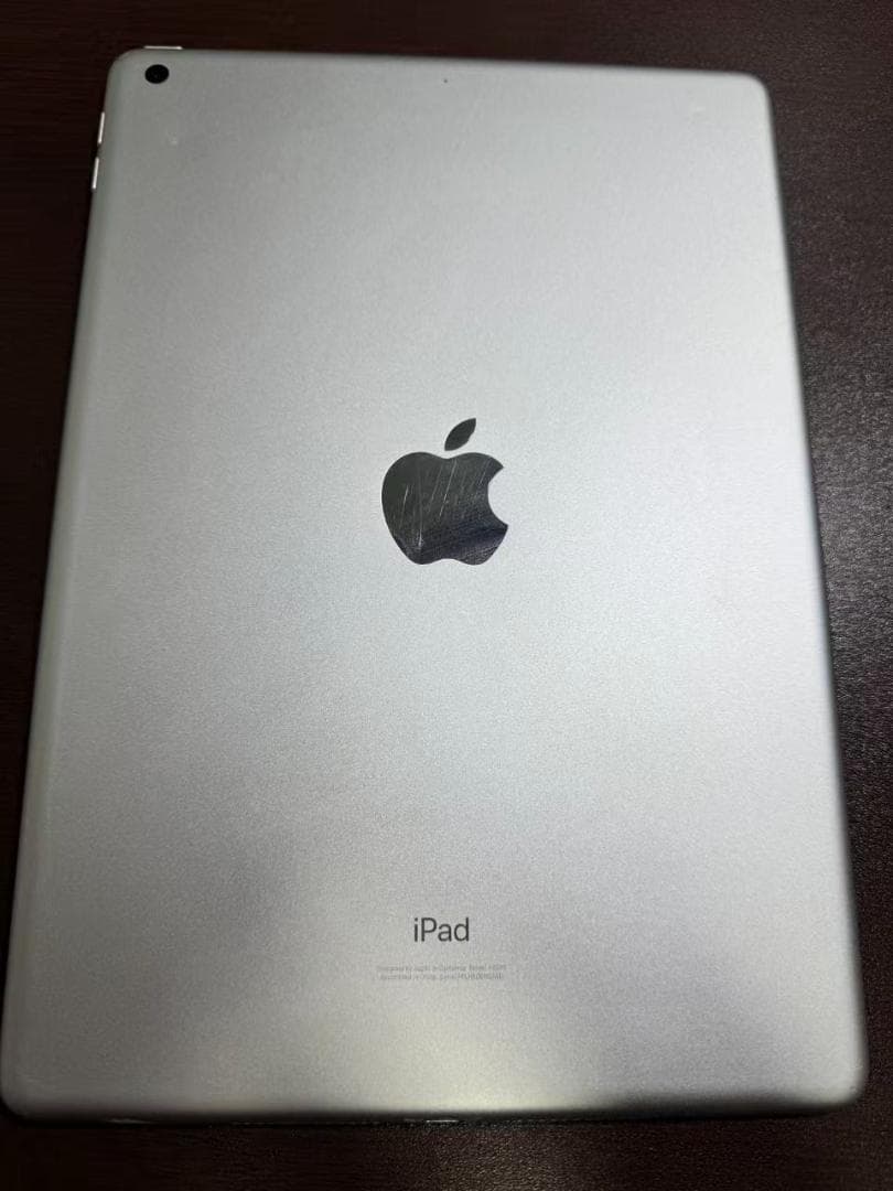 iPad 第8世代　128GB Wi-Fiモデル