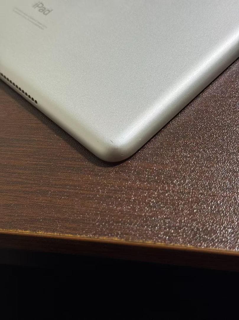 iPad 第8世代　128GB Wi-Fiモデル