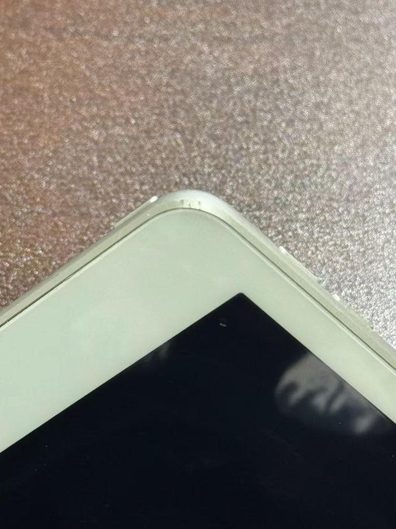 iPad 第8世代　128GB Wi-Fiモデル