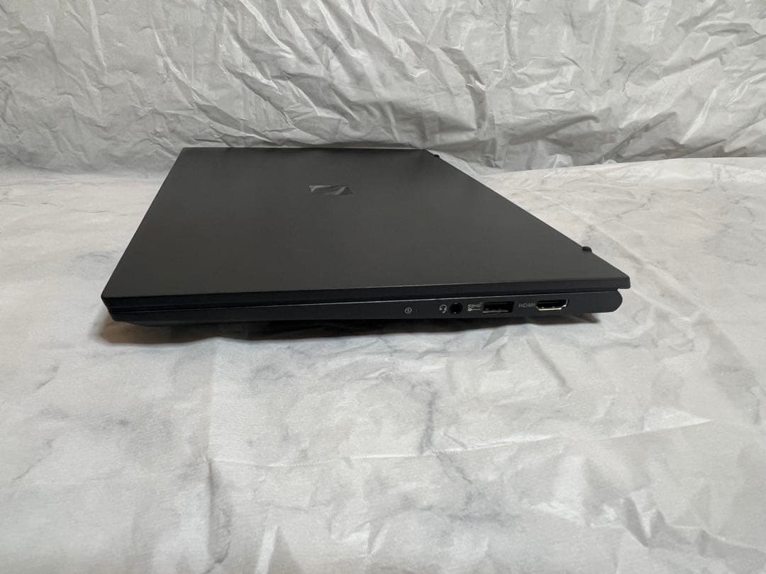 【美品】NEC LAVIE 13.3型 i5第11世代